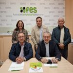 Firma del convenio de colaboración entre la FES y el Ayuntamiento de Palazuelos de Eresma