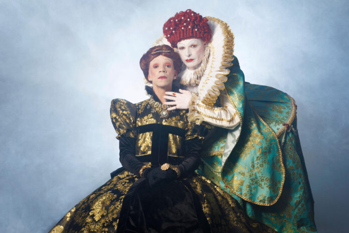 Dos tronos dos reinas_NP Diputación de Segovia ‘Dos tronos, dos reinas’ en el Teatro Juan Bravo