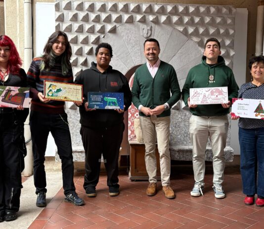 El arte de la Casa de los Picos felicita la Navidad a los segovianos Felicitación navideña Casa de los Picos