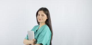 Sacyl convoca 535 plazas de enfermería y anuncia otras 329 para 2025 Plazas enfermería