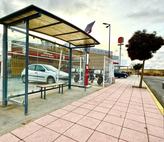 Los vecinos de Carrascalejo piden reforzar el autobús coincidiendo con los centros escolares