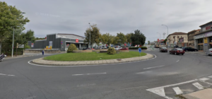 (Actualización) Desvío del tráfico por el asfaltado de esta rotonda de Segovia