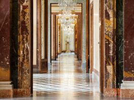 El palacio segoviano en el que se ha rodado ‘Ena’, la nueva serie de TVE