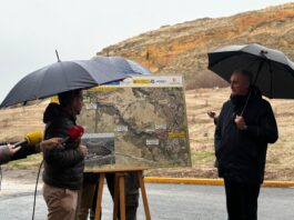 Concluye una obra clave para el saneamiento de agua de los polígonos Visita colector Tejadilla