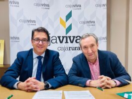 Un acuerdo por la inclusión social y laboral de las personas con discapacidad Firma acuerdo entre Cajaviva Caja Rural y APADEFIM