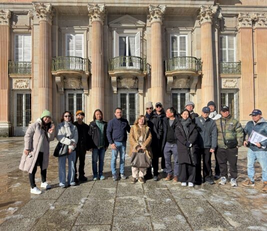 Visita productora taiwanesa a Segovia