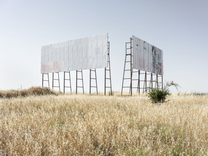 Foto exposición Espacio Disponible