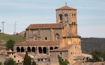 El edificio románico más antiguo de la provincia está en este pueblo Edificio románico más antiguo