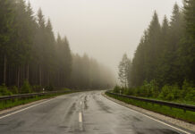Visibilidad reducida en este tramo de carretera en Segovia