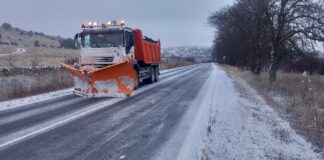Así combate Segovia el hielo en las carreteras Hielo carreteras