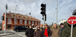 Nuevo semáforo Torrecaballeros