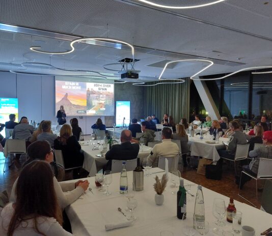 La Diputación de Segovia promueve el turismo proveniente de Alemania