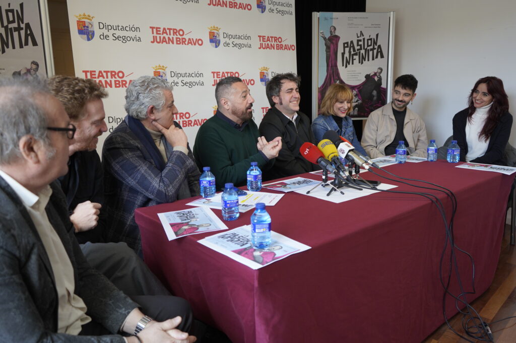 Estreno nacional de 'La pasión infinita' en el Teatro Juan Bravo de Segovia
