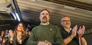 Santiago Abascal visita Segovia en un acto preelectoral de Vox Abascal; el candidato a la Presidencia de la Junta, Carlos Pollán; y la candidata de VOX por la provincia de Segovia, Susana Suárez, participaron en un acto preelectoral en Segovia