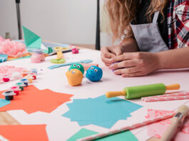Taller infantil manualidades Casa de la Lectura
