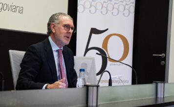 Andrés Ortega, presidente de la FES en la presentación del logotipo conmemorativo del 50 aniversario