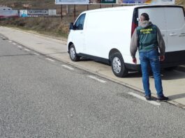 Tres detenidos por delitos de robo con fuerza a hasta nueve vehículos Detenidos robo con fuerza a vehículos furgonetas