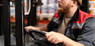 Aprende el oficio de carretillero en Segovia Curso Actividades Auxiliares de Almacén + Carnet de Carretilla