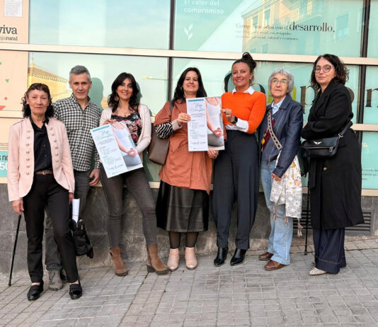 Yoga y bioenergética para mejorar la salud de personas con fibromialgia y esclerosis múltiple