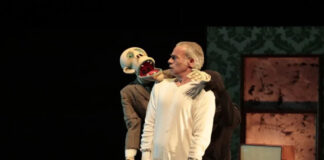 Codicia y generosidad en el espectáculo infantil de hoy en el Juan Bravo La compañía Khea Ziater, especializada en fusionar los códigos del teatro y el cine, visitará hoy domingo, 1 de febrero, a las 19:00 horas, el Teatro Juan Bravo de la Diputación para interpretar ante el público familiar la obra ‘Scrooge y los fantasmas’.
