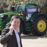 El candidato del Partido Popular de Castilla y León a la reelección como presidente de la Junta, Alfonso Fernández Mañueco, participa en Segovia en el acto de presentación autonómica de la caravana electoral