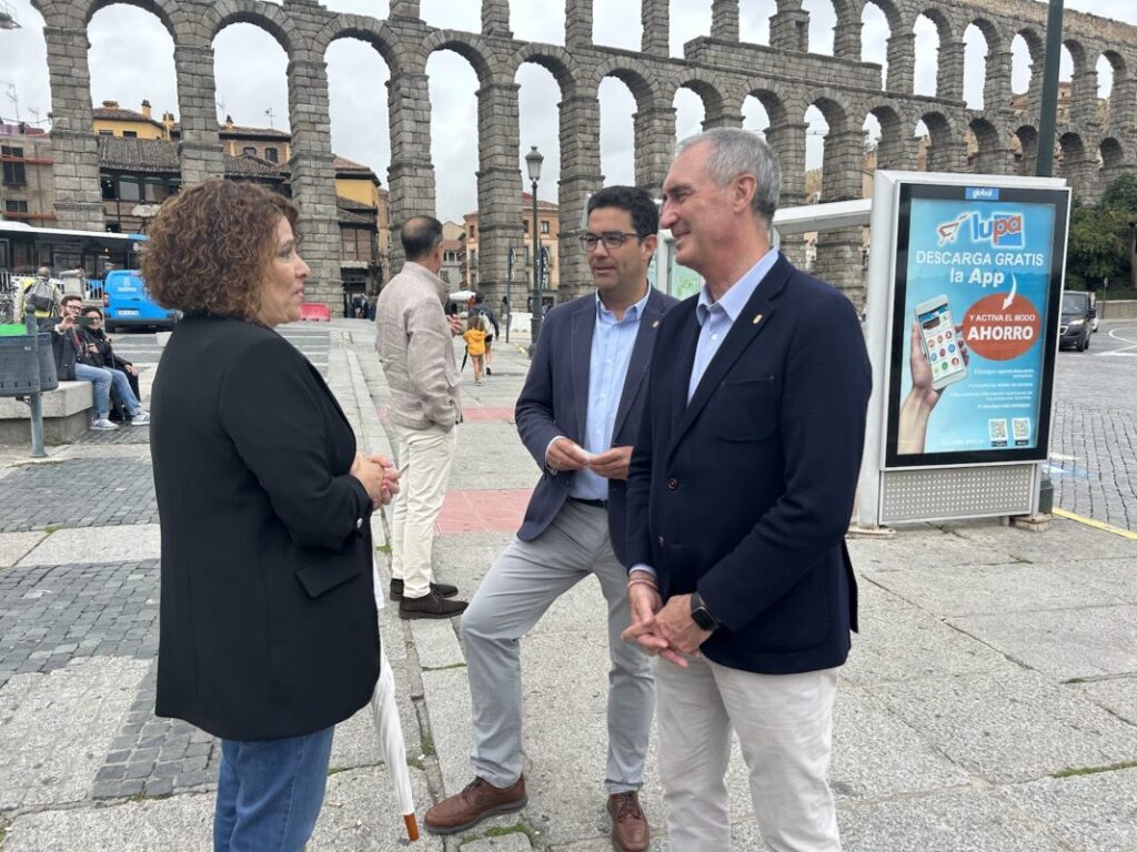 Segovia prueba microbuses lanzadera