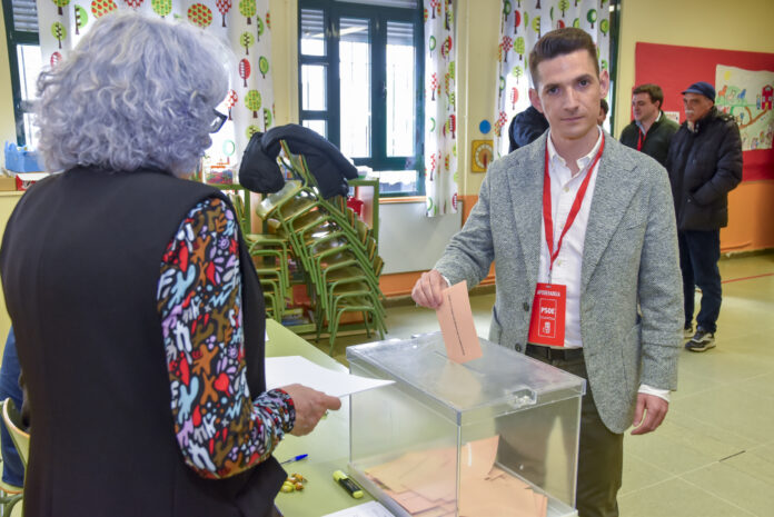 Declaraciones Sergio Iglesias (Votación) (15-03-26)-17_NP PSOE Segovia Sergio Iglesias, PSOE Segovia en el 15M