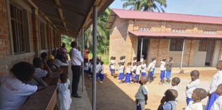 Donación Mirmidones escuela el Congo