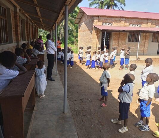 Donación Mirmidones escuela el Congo