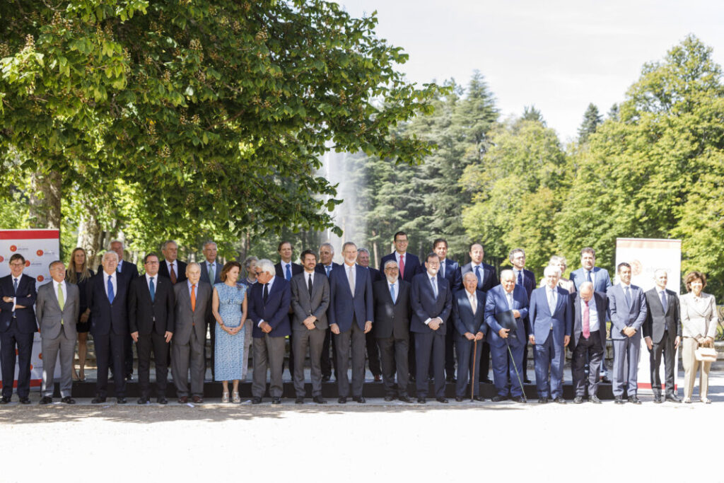 El Rey inaugura una fuente del Palacio Real de La Granja