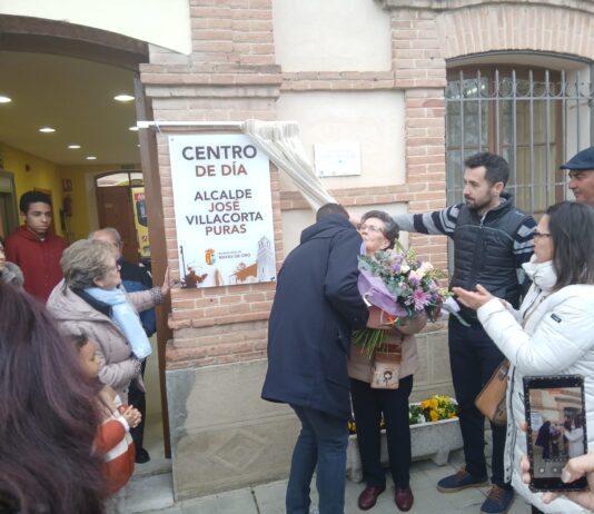 Inauguración consultorio médico Navas de Oro