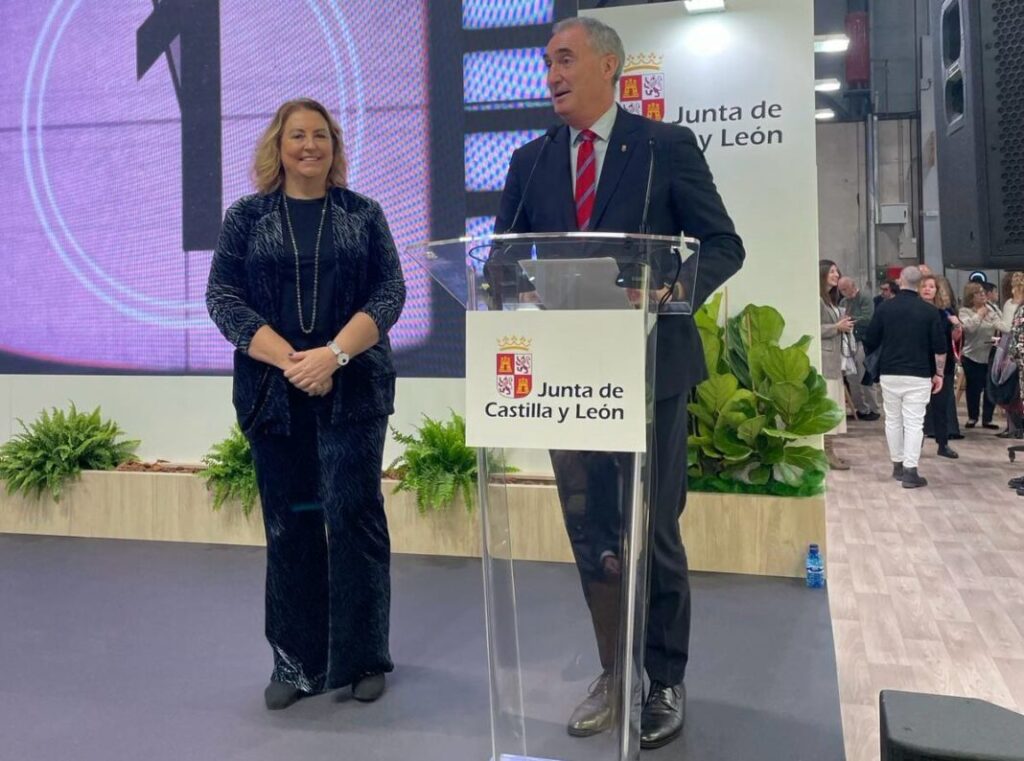 Segovia se luce de cine en Fitur