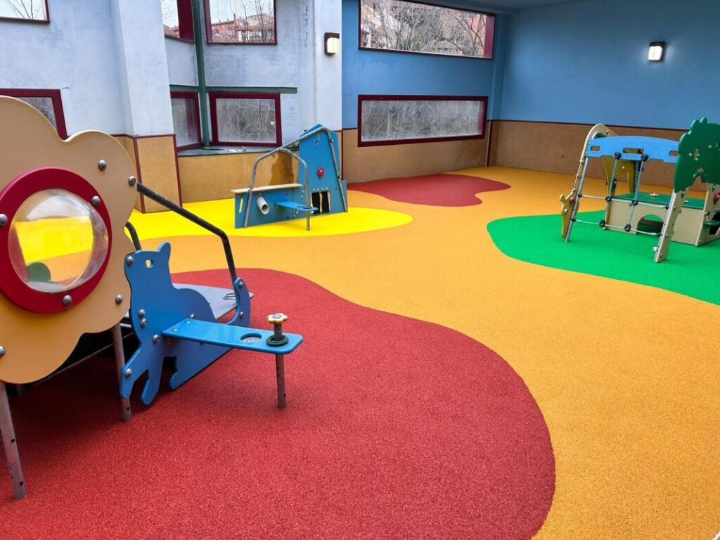 200.000 euros en 15 colegios de Segovia