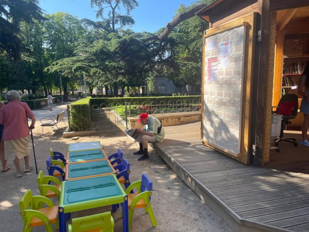 placer de leer en los parques de Segovia