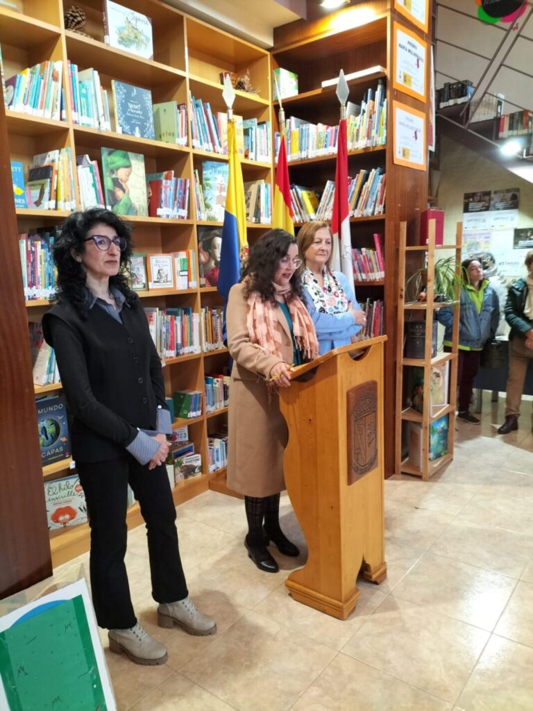 20 años de la biblioteca de un pueblo