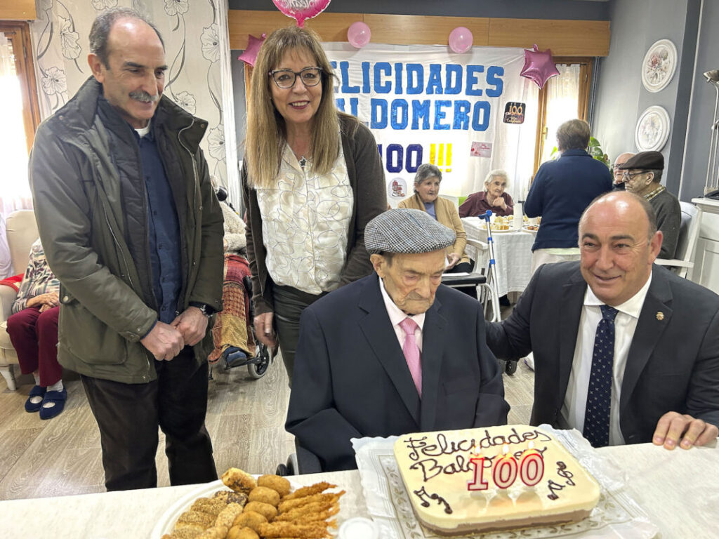 Los 100 años de Baldomero