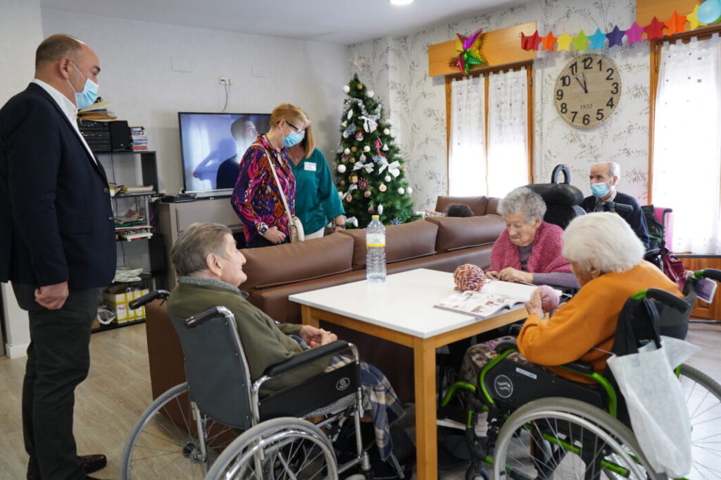 Aquí vivo aquí siento