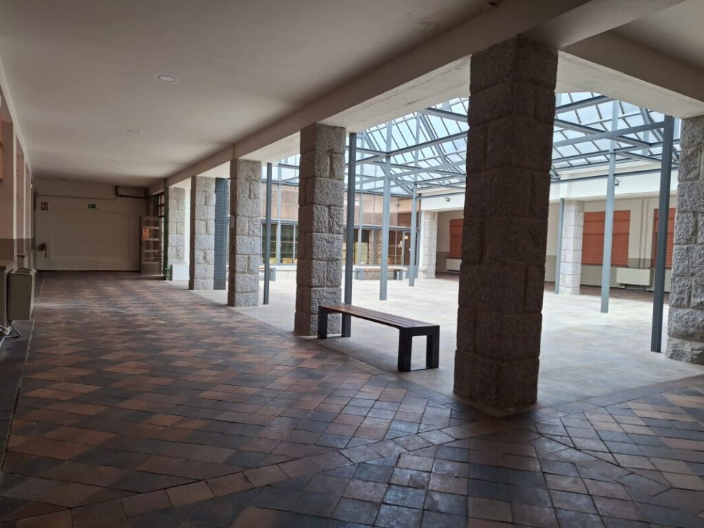 mercado municipal de pueblo de Segovia