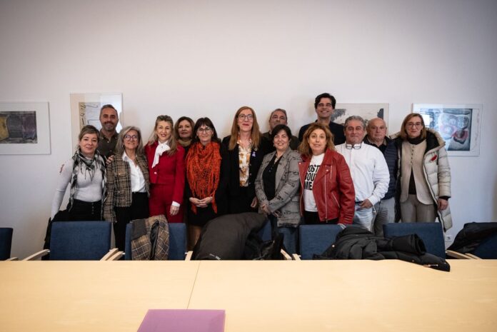 23.000 empleos públicos