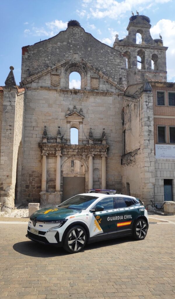 Recuperado el enlosado robado de un convento