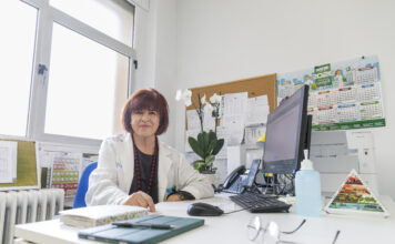 8M: Mujeres que curan en Segovia y Castilla y León Mujeres en el Sistema Sanitario