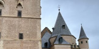 El Alcázar de Segovia, preparado en caso de incendio Simulacro de incendio en el Alcázar de Segovia