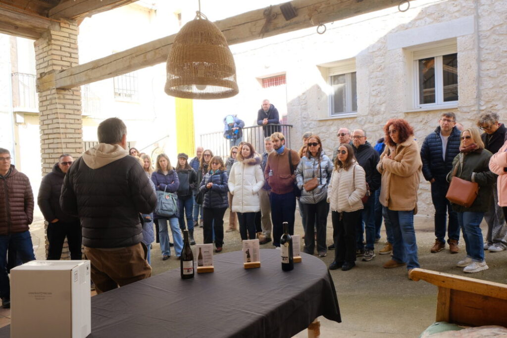 Foto asistentes Tour Valtiendas del Otoño Enológico