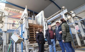 El PP de Segovia visita dos empresas familiares de la provincia Visita del PP de Segovia a empresas familiares de Segovia