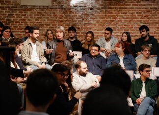 15M: Martínez promete medidas específicas para los jóvenes Candidato del PSOE a la Presidencia de la Junta Carlos Martínez medidas jóvenes