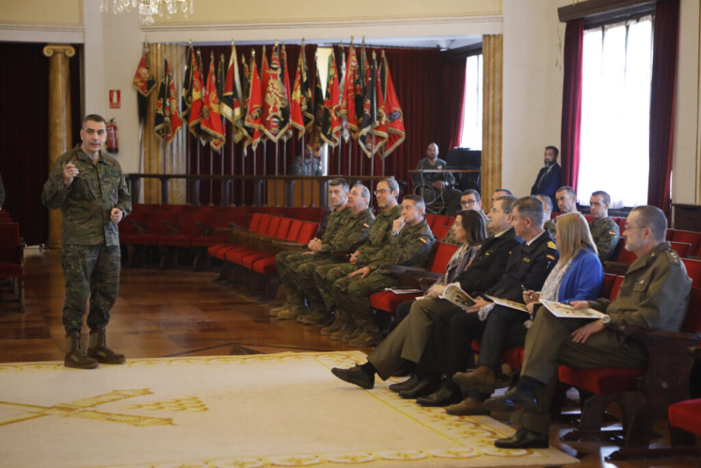 centro de enseñanza militar más antiguo