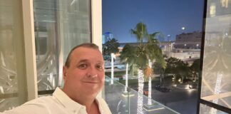 Óscar de la Fuente en Dubai