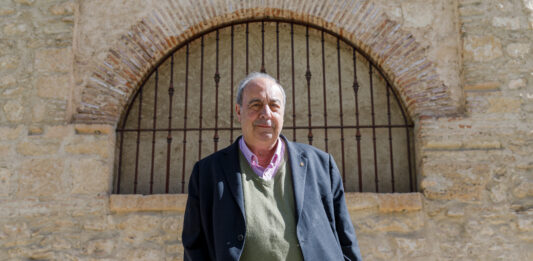 El miembro fundador de Nuevo Mester de Juglaría, Fernando Ortíz