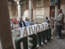 El curso para mejorar la comunicación que puedes hacer en Segovia Curso comunicación verbal y no verbal en Segovia Diputación y UNED