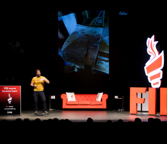 ALEX TXIKON en III FID Segovia